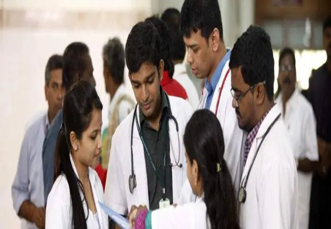 medical colleges online classes students 